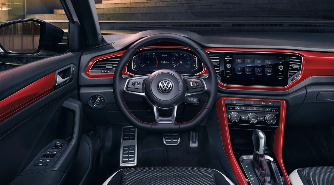 tc0030-sport-line-red-interior.jpg